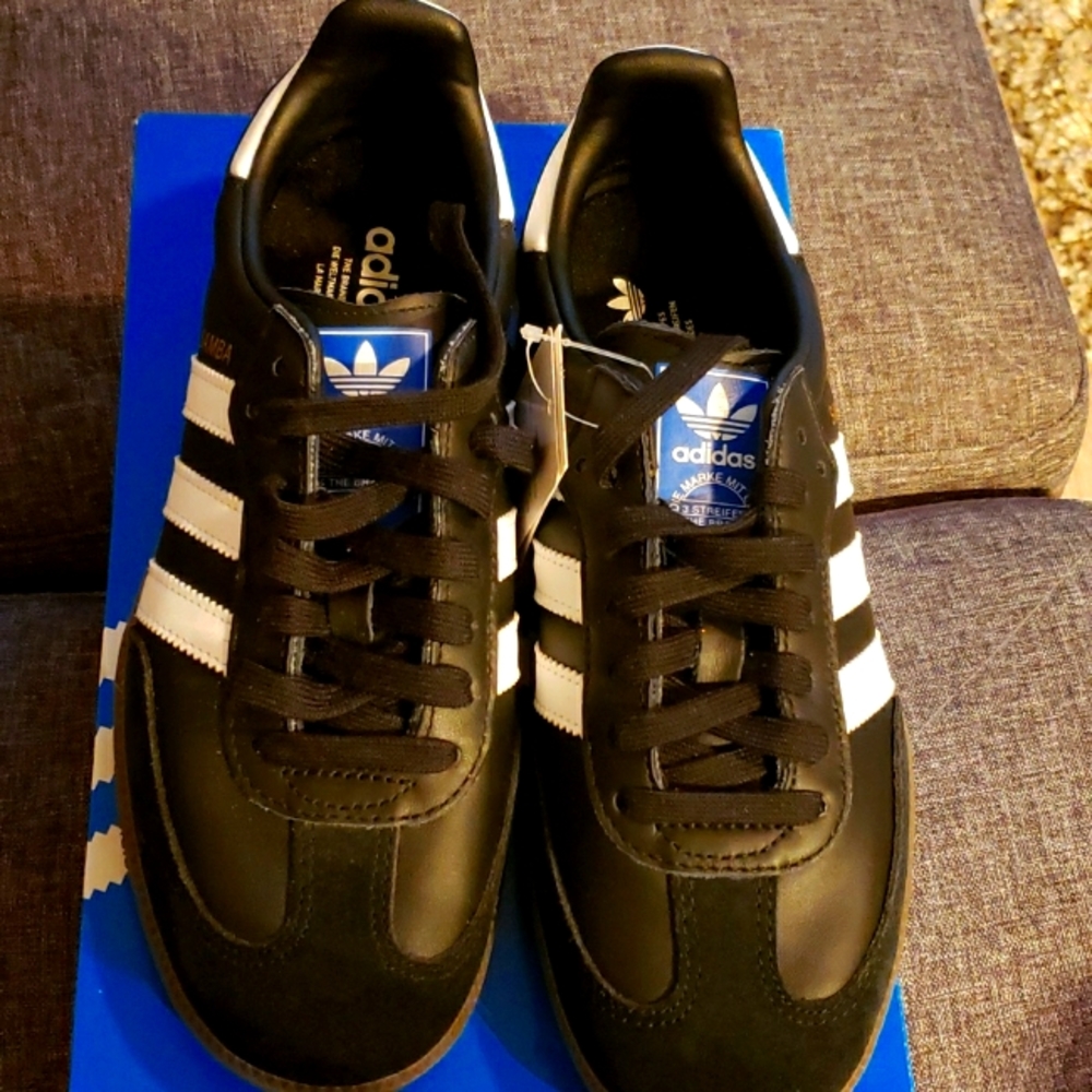 Adidas Samba OG size 7